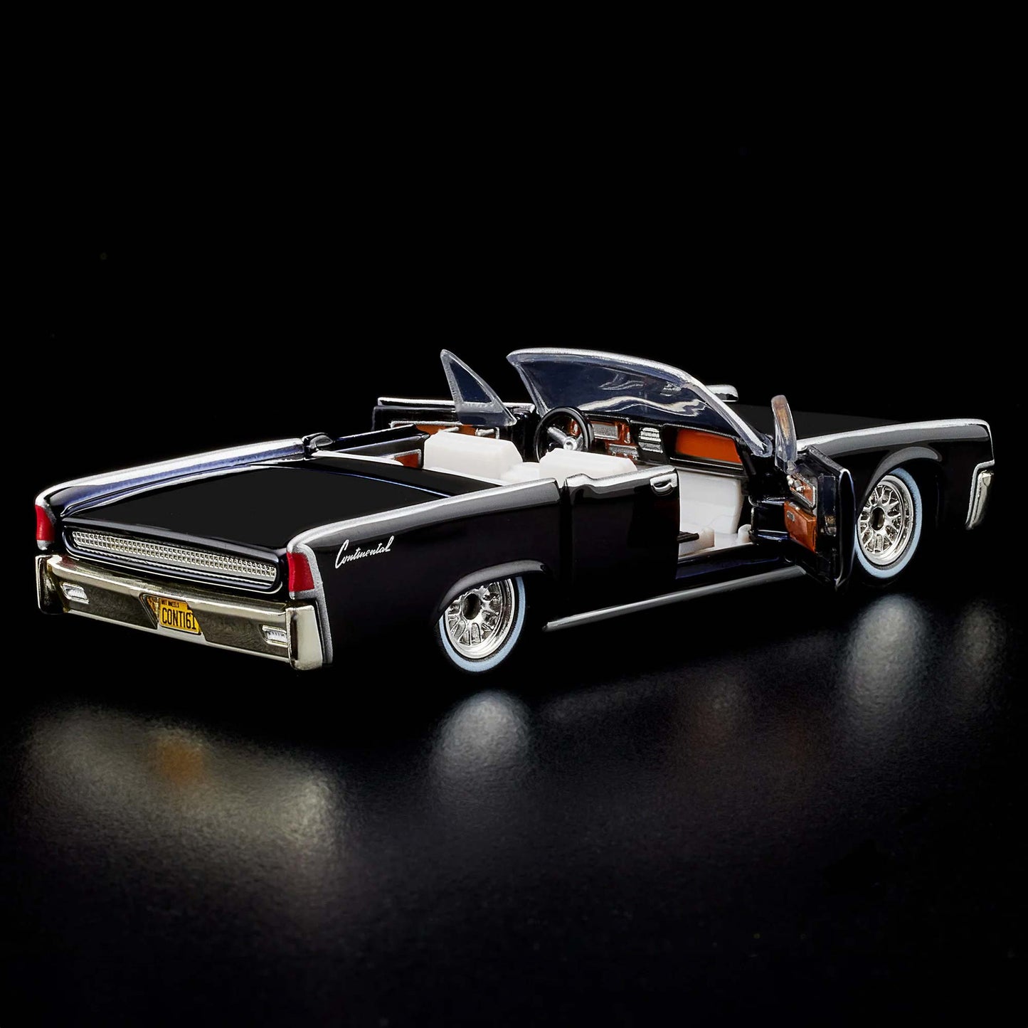 Hot Wheels RLC Exclusive 1961 Lincoln Continental